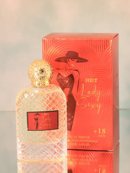 عطر فرموني HOT LADY SEXY.